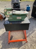 Central Machinery 16in Variable Speed Scroll Saw