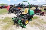 John Deere 2500B 3 Wheel Commercial Mower