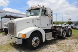 1999 Peterbilt 385 Tandem Axle Daycab Truck Tractor