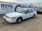 2004 Ford Crown Vic 4 Door Police Sedan