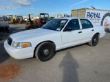 2011 Ford Crown Vic 4 Door Police Sedan