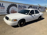 2011 Ford Crown Vic 4 Door Police Sedan