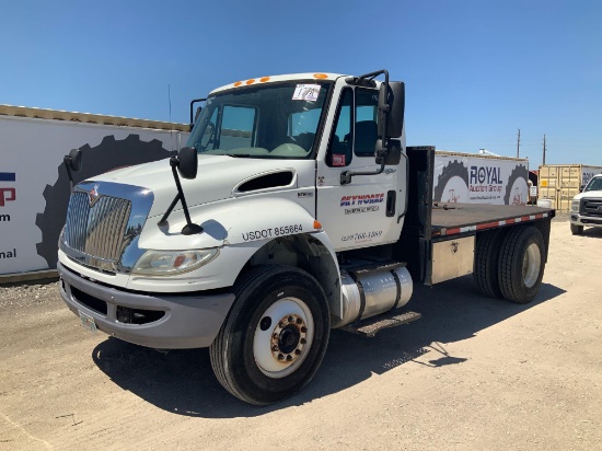 2012 International DuraStar 4300 Flatbed Truck