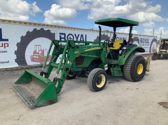 John Deere 5325 4x4 Tractor