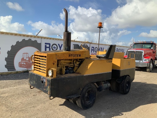 Hyster C530A 9 Wheel Roller