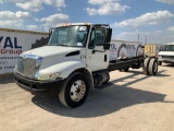 2006 International 4200 Cab and Chassis Truck