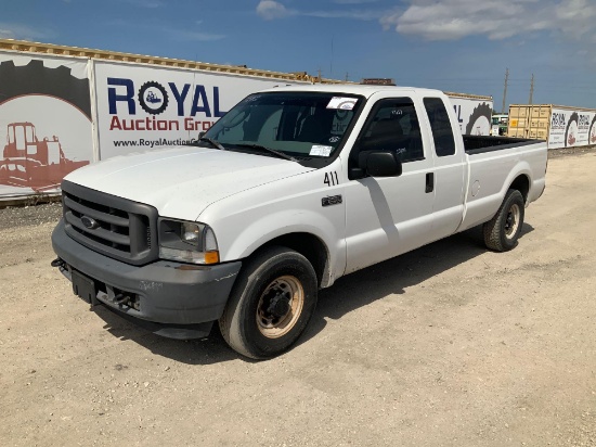 2004 Ford F-250 Extended Cab Pickup Truck