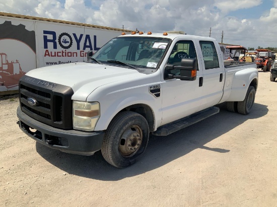 2009 Ford F-350 Crew Cab Dually Pickup Truck