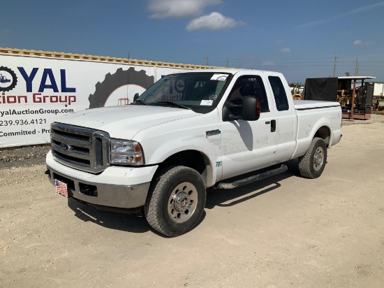 2006 Ford F-250 4x4 Extended Cab Pickup Truck