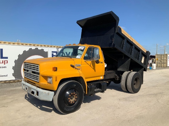 1990 Ford F700 Dump Truck