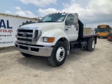 2007 Ford F-750 Flatbed Truck