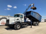 2009 Mack Granite GU813 w/ Petersen Lighting Loader Grapple Truck