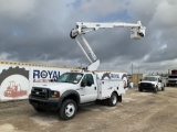 2005 Ford F-550 4x4 Dually Over Center Bucket Truck