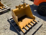 CAT304 30in Excavator Bucket with Teeth