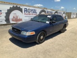 2005 Ford Crown Victoria 4 Door Police Cruiser