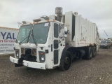 2014 Mack LE613 Heil 25YD Tandem Rear Packer T/A Garbage Truck