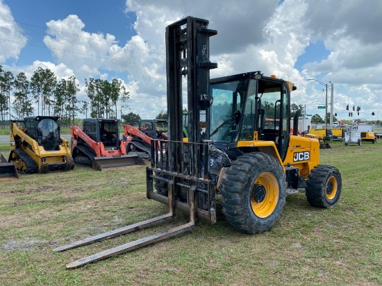 2018 JCB 940 4x4 8,000lb Rough Terrain Forklift