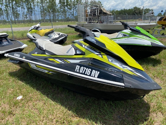 2019 Yamaha VX Deluxe 3 Passenger Wave Runner