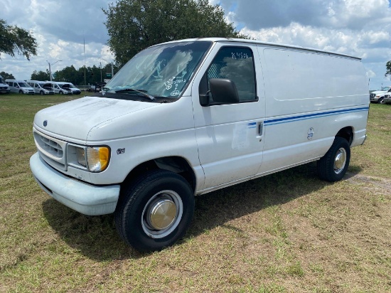 1998 Ford Econoline 350 Cargo Van