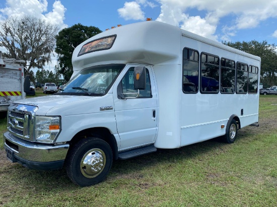 2011 Ford E-450 Forest River Transit Bus