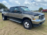 2004 Ford F-350 Lariat 4x4 Crew Cab Dually Pickup Truck