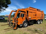 2002 Peterbilt 320 McClain 40YD T/A Front Loader Garbage Truck