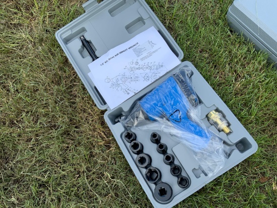 Unused 1/2in drive air impact wrench kit