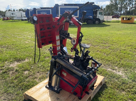 Hunter Tire Changer Machine