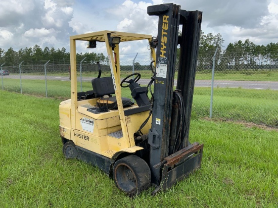 Hyster 55 Solid Tire Forklift