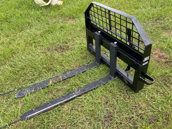 Unused JBX 4,000lb 48in Skid Steer Fork Attachment