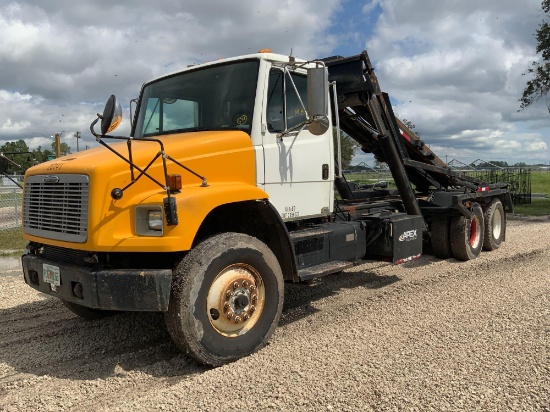 2001 Freightliner T/A Roll Off Dumpster Truck