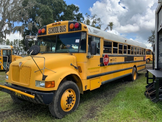 2004 IC Corporation 3000IC 66 Passenger Bus