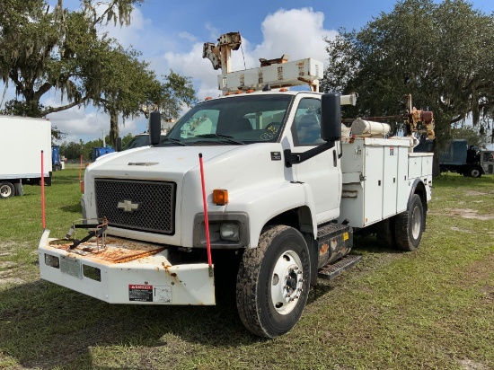 2004 Chevrolet C7500 Powerline Reel Truck