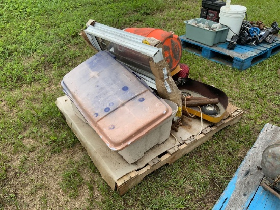 Pallet of Miscellaneous Items