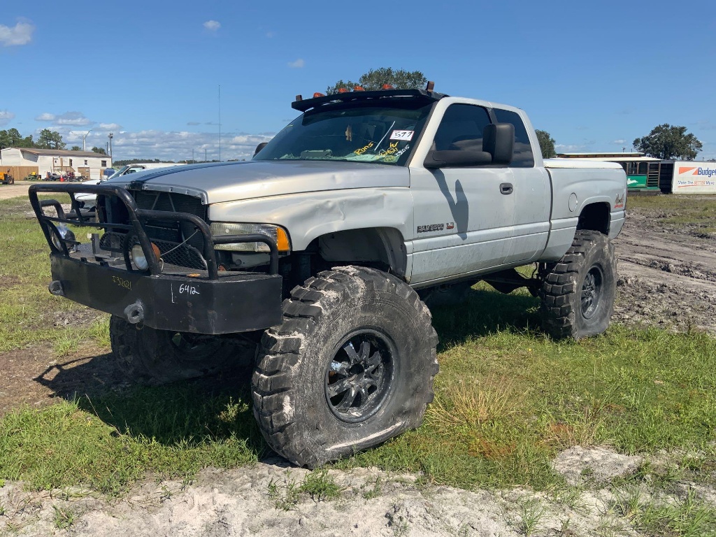 2000 Dodge Ram 4X4 Ext Cab Lifted Pickup Truck | Cars & Vehicles Cars |  Online Auctions | Proxibid