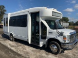 2012 Ford E-450 16 Passenger Shuttle Bus