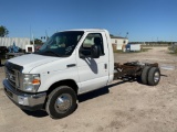 2011 Ford E-450 Dually Van Cab & Chassis