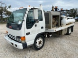 2004 GMC W5500 Cabover Vacuum Truck