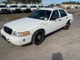 2007 Ford Crown Victoria 4 Door Police Cruiser