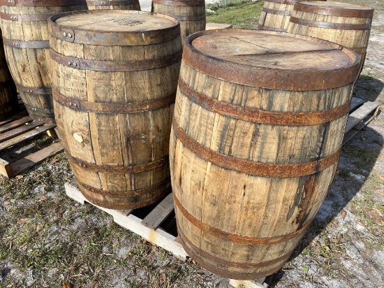 2 Whiskey Barrels