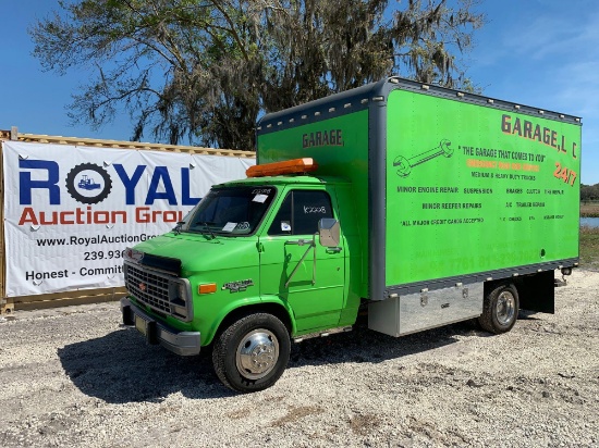 1995 Chevrolet G30 Box Truck