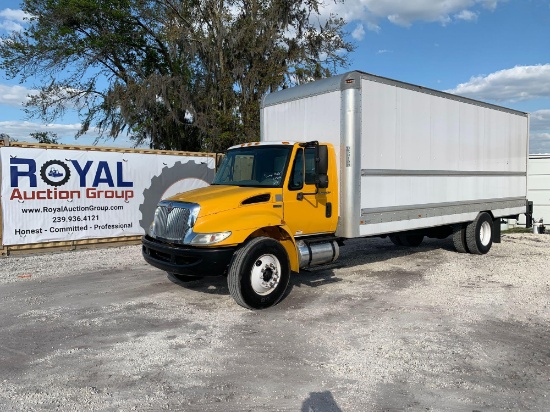 2013 International DuraStar 4300 Box Truck
