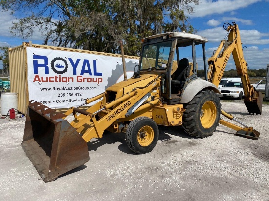 New Holland 555E Extendahoe Loader Backhoe