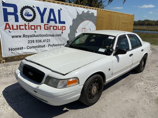 2011 Ford Crown Victoria 4 Door Police Cruiser