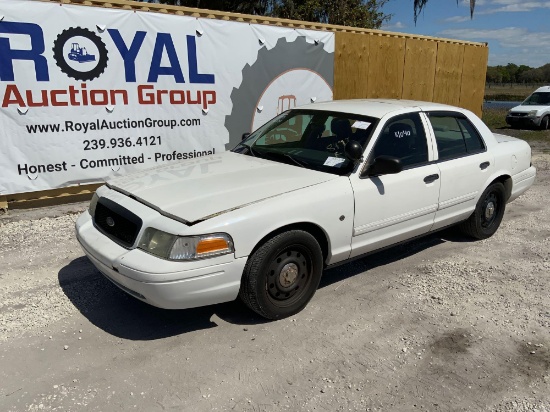 2010 Ford Crown Vic 4 Door Police Cruiser