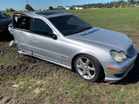 2007 Mercedes-Benz C-Class Wrecked Sedan