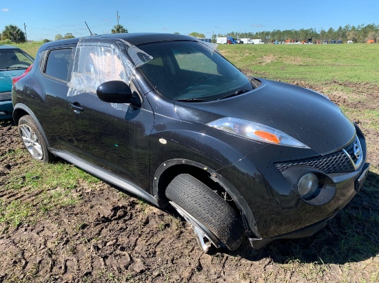 2011 Nissan Juke Sport Utility Vehicle
