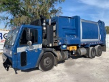 2014 CCC Side Loader Packer Garbage Truck