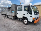 2005 GMC W5500 Crew Cab Tilt Bed Hauling Truck