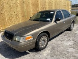 2005 Ford Crown Victoria 4 Door Sedan